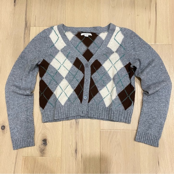 American Eagle | Grey Argyle Plaid Cardigan Sweater 🩶 - Picture 1 of 4